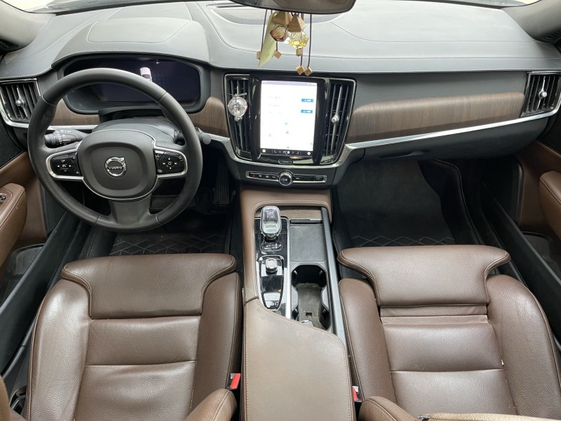 济宁24年沃尔沃S904