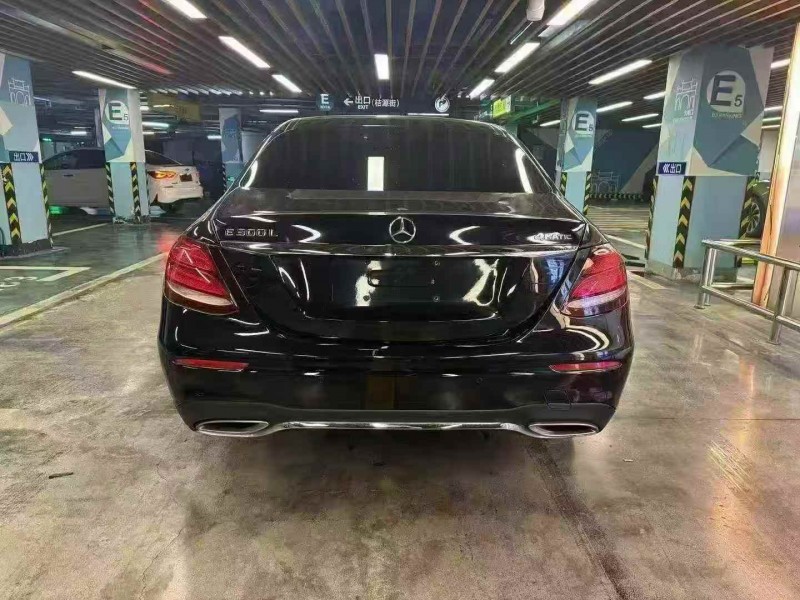 台州19年奔驰E9