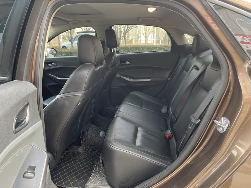 济宁17年福特福克斯4