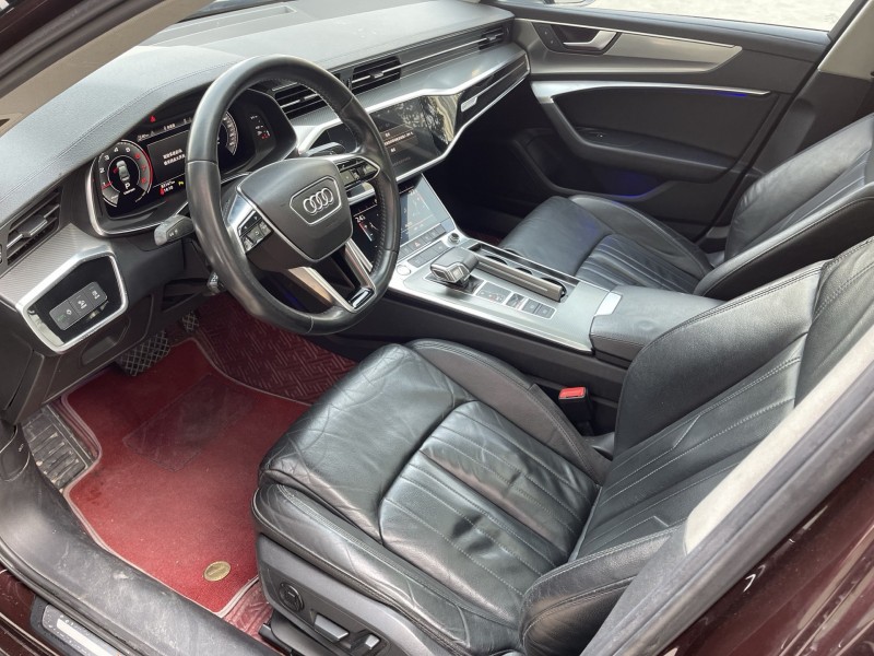 济宁19年奥迪A6L4