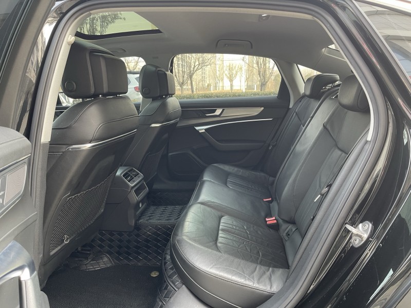 济宁21年奥迪A6L6