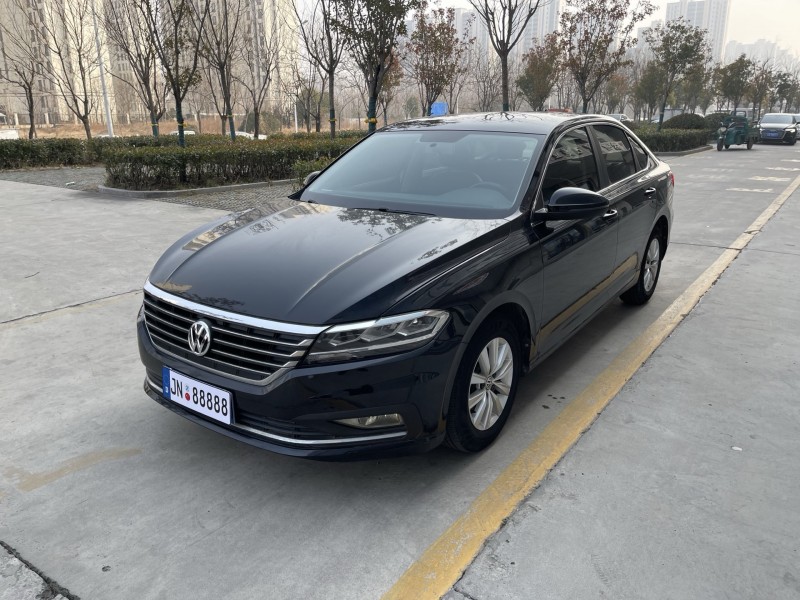 济宁19年大众朗逸2