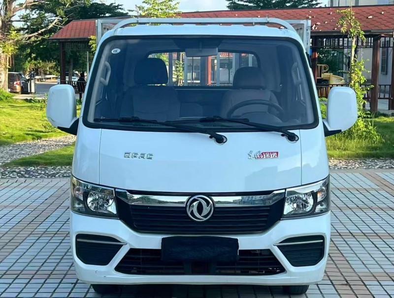 汕头23年东风途逸1