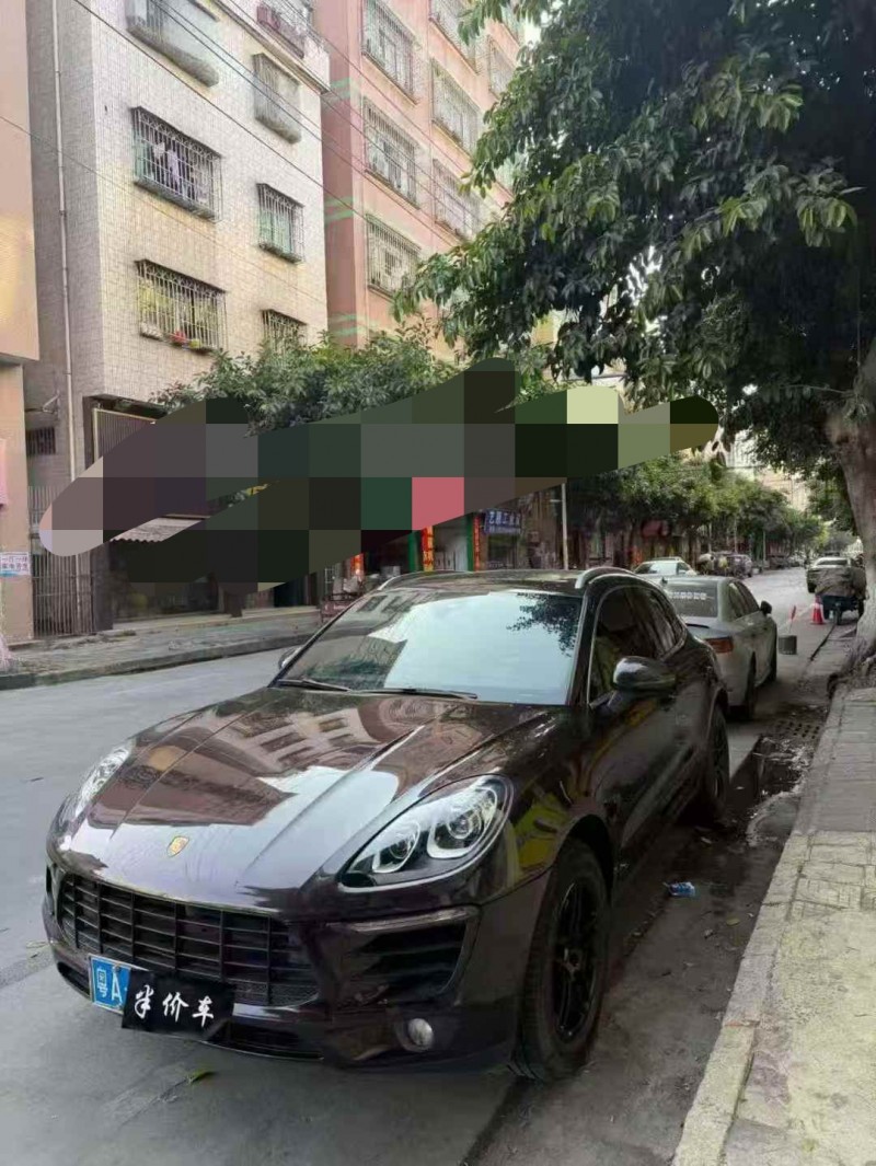 广州16年保时捷Macan1