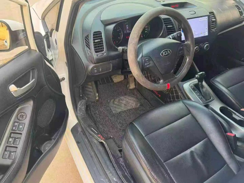 保定16年起亚K36