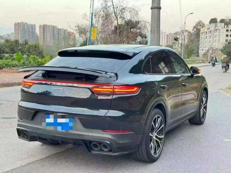 廈門19年保時捷卡宴7