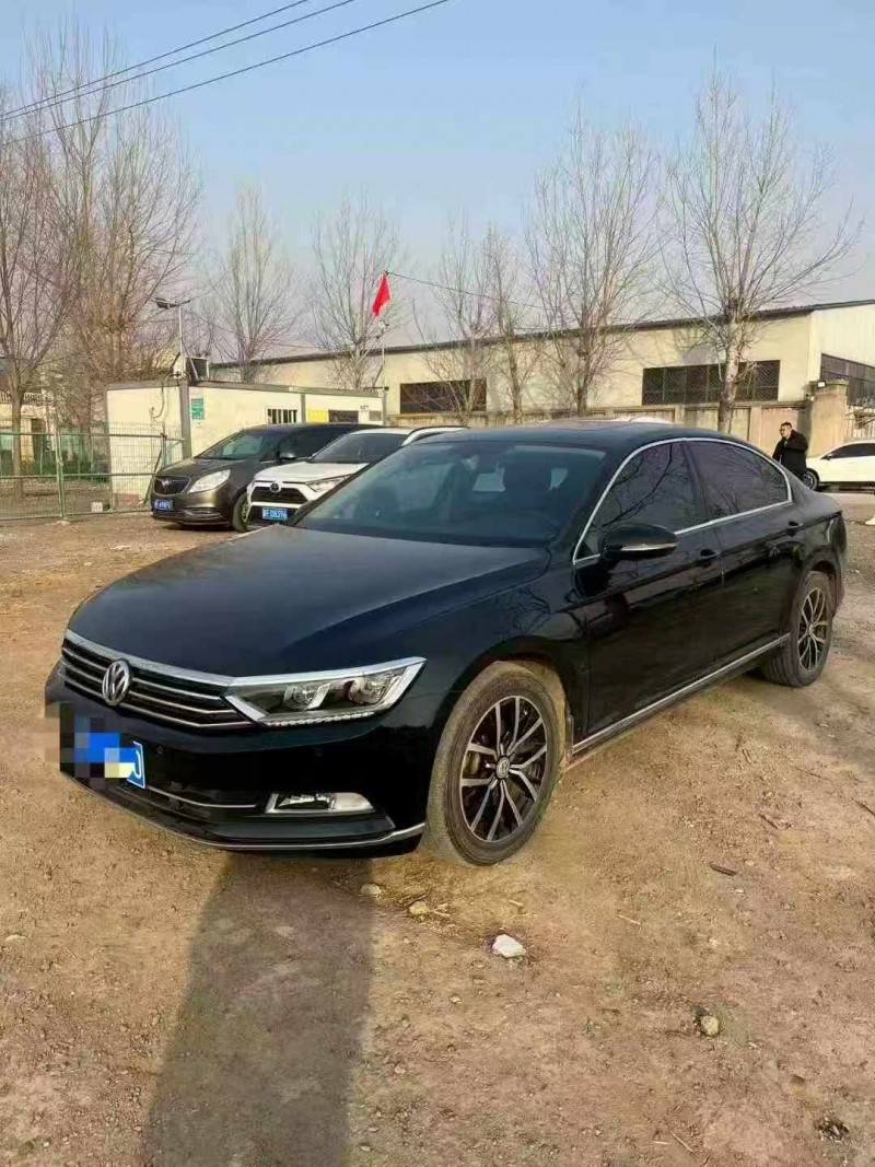 保定17年大众迈腾3