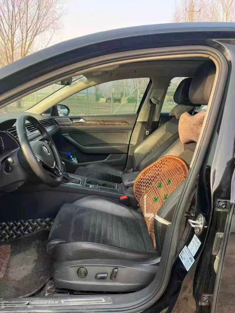 保定17年大众迈腾6