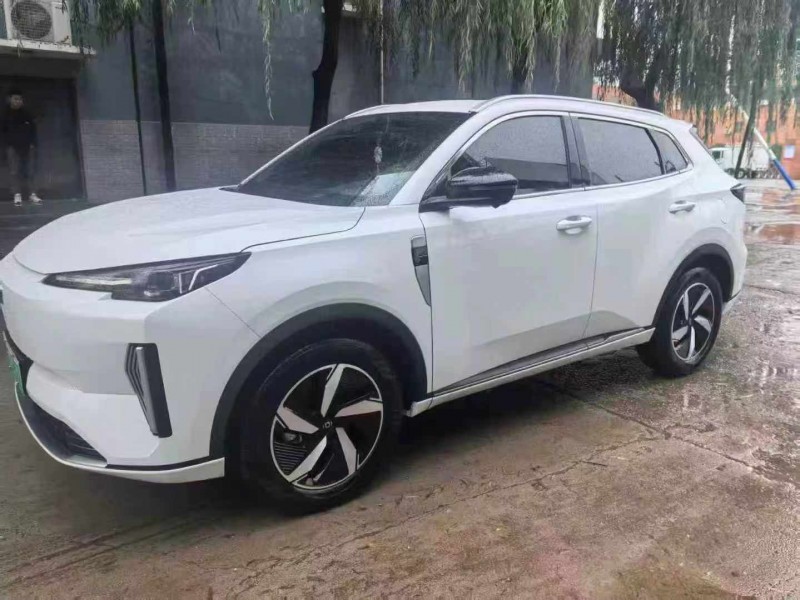 保定24年长安汽车启源2