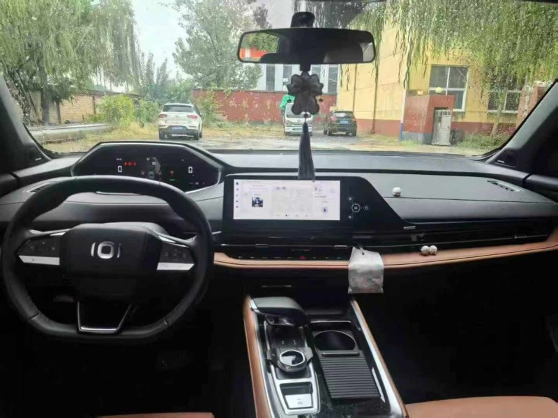 保定24年长安汽车启源5