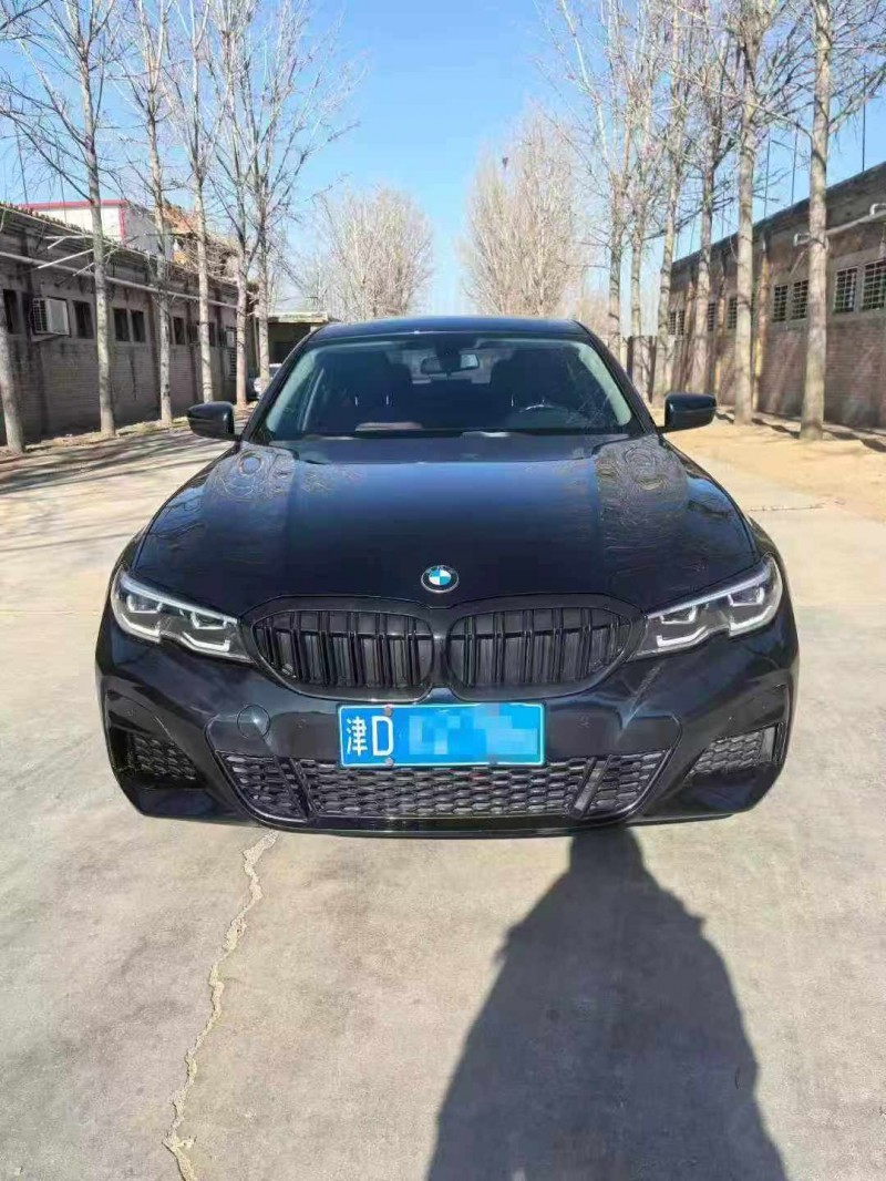 保定22年宝马3系1