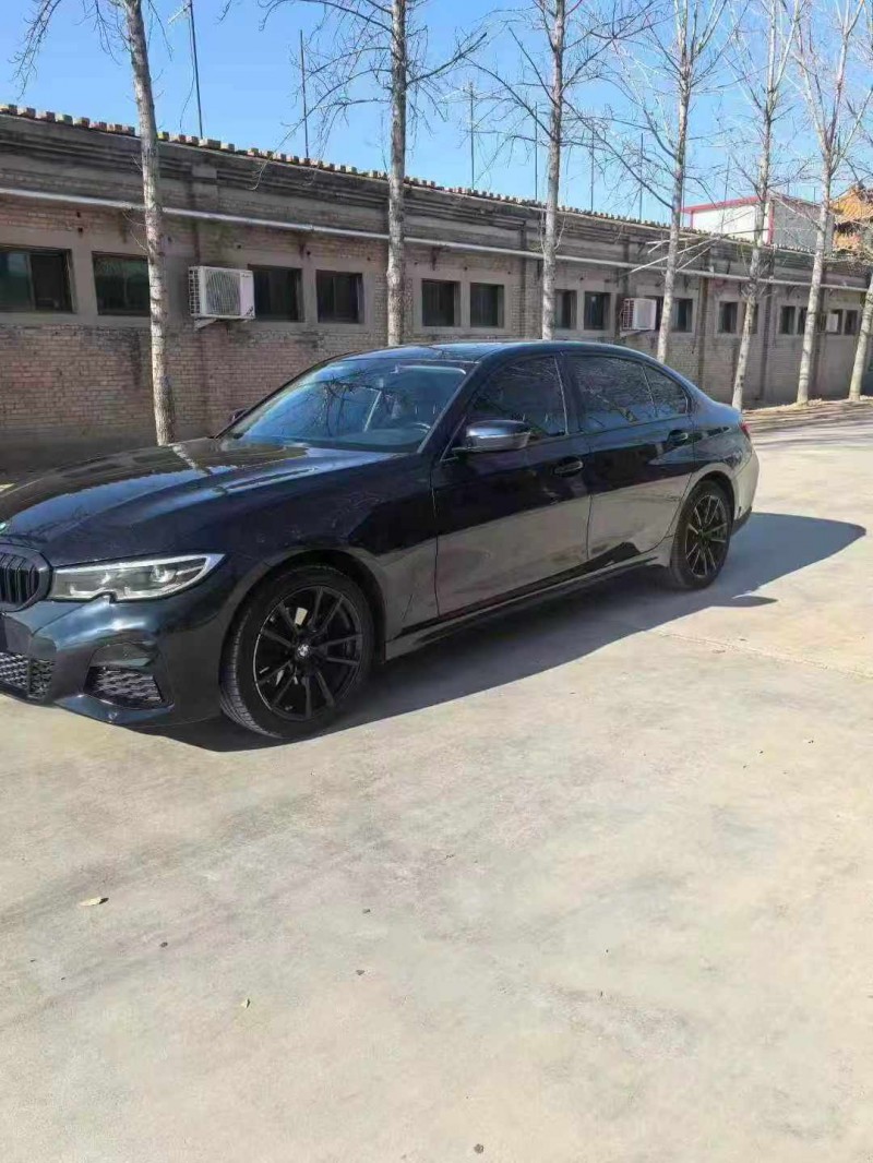 保定22年宝马3系3