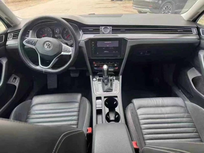 保定20年大众迈腾5