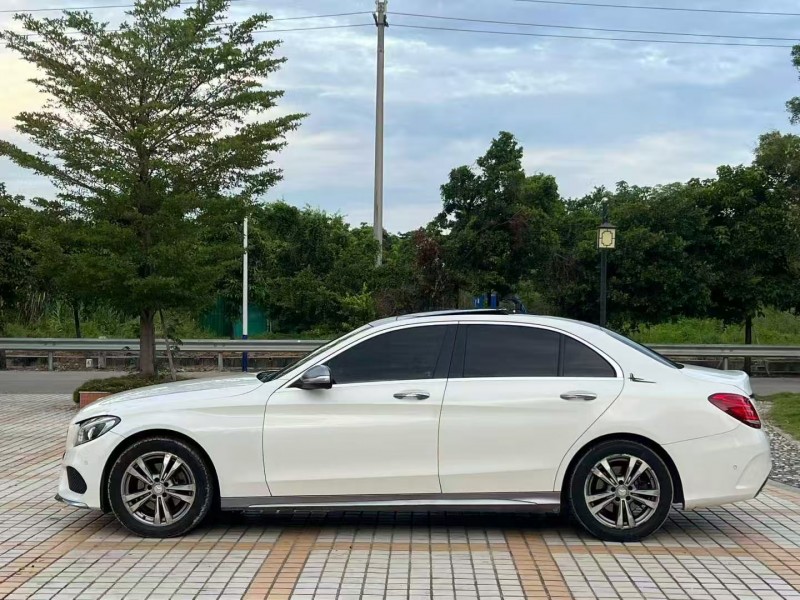 汕头17年奔驰C3