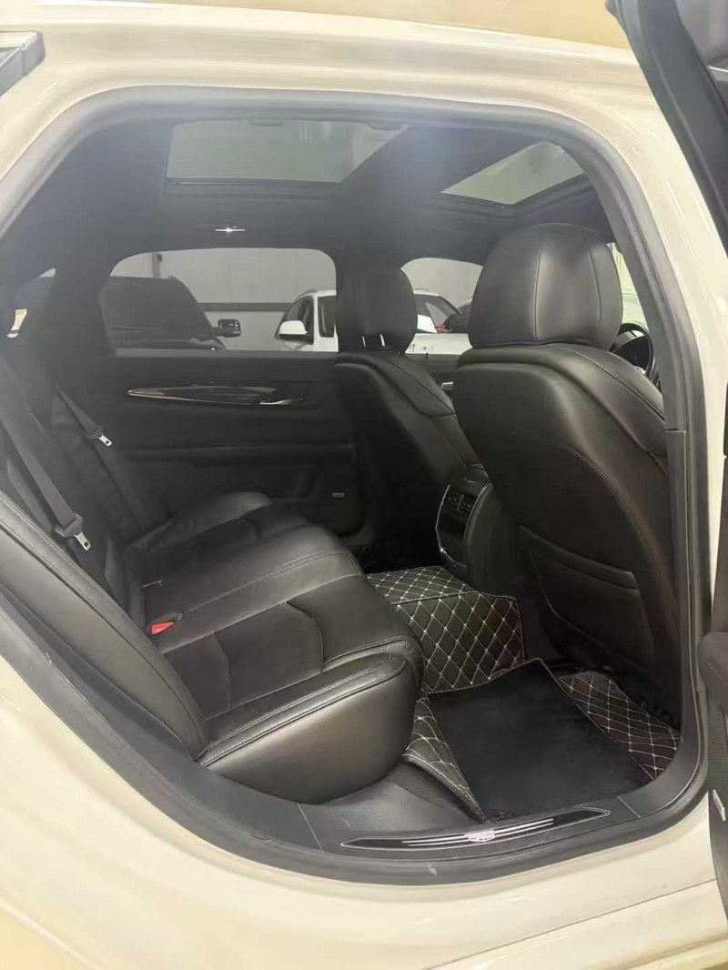 廊坊20年凯迪拉克CT68