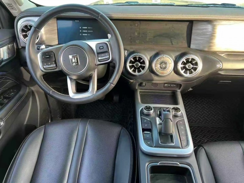 安阳22年长城汽车坦克4