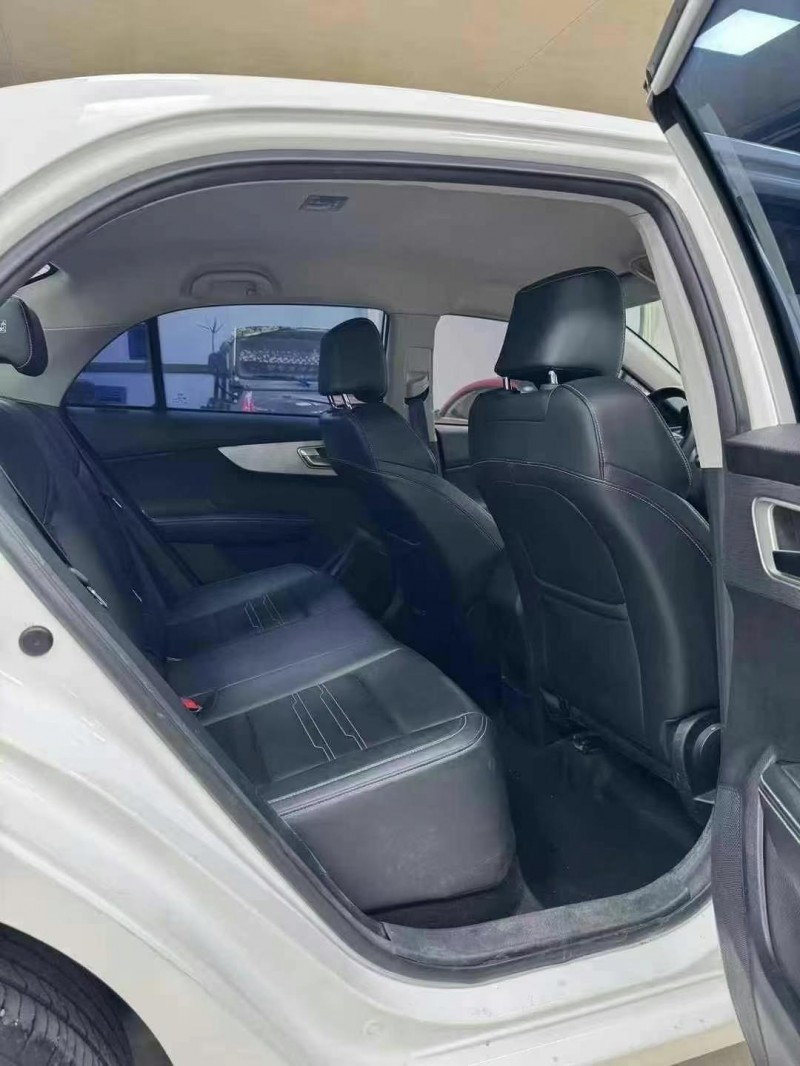 廊坊20年比亚迪秦8