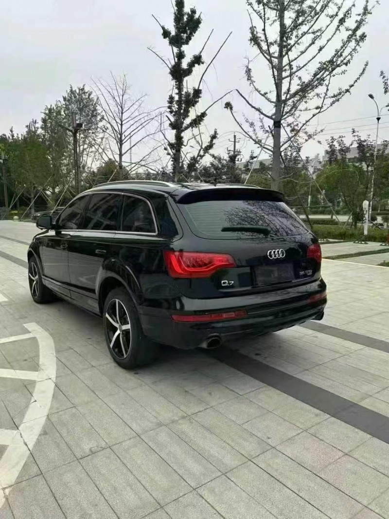 安阳15年奥迪Q78