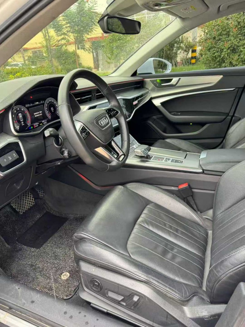 枣庄19年奥迪A6L6