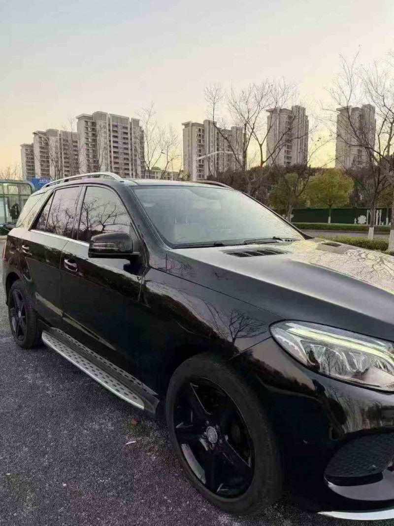 徐州16年奔驰GLC2