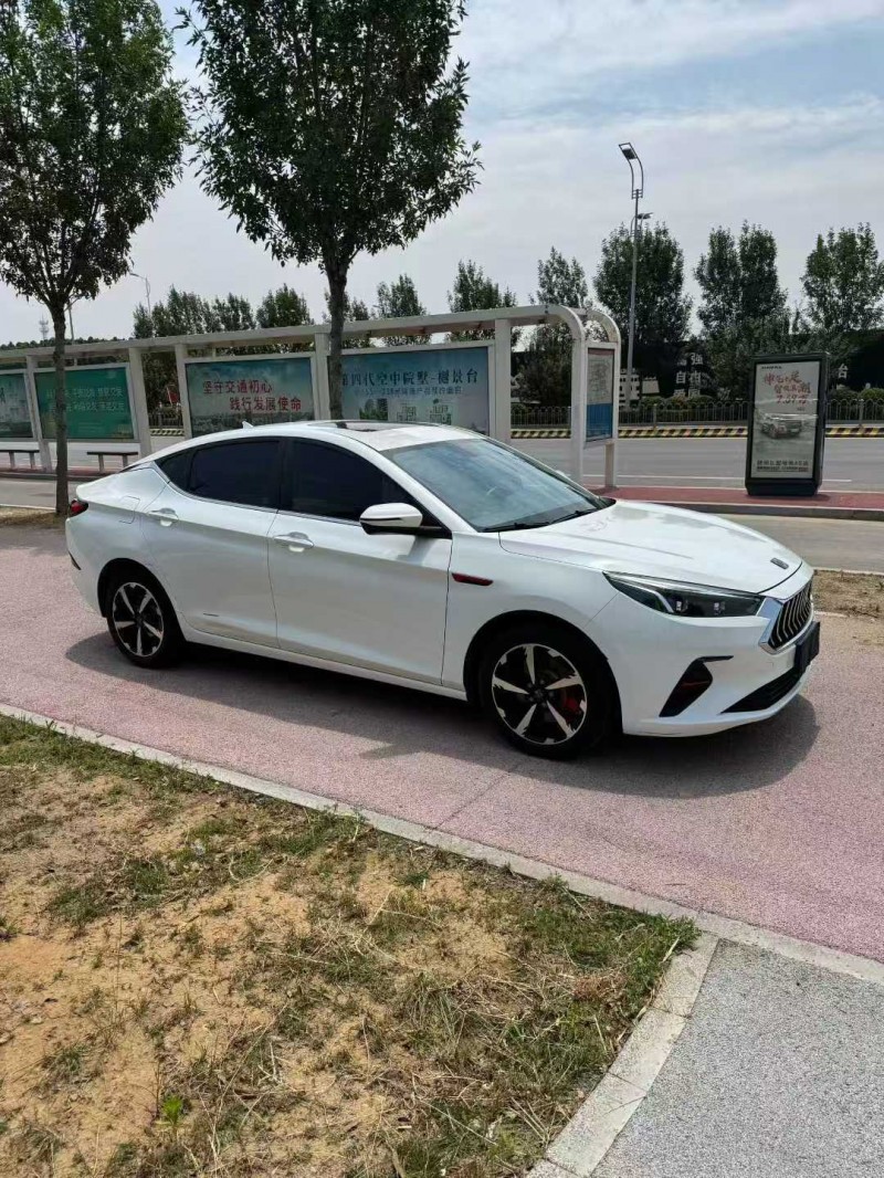 枣庄22年江淮思皓3