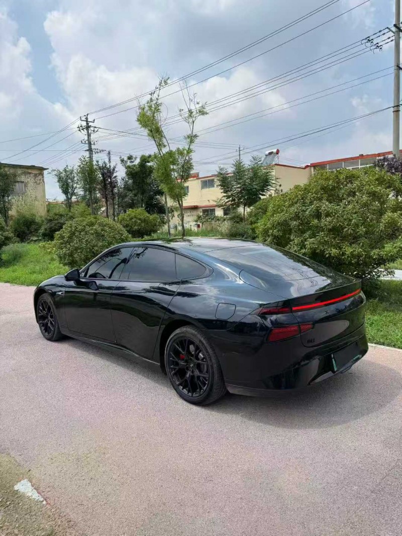 枣庄24年小鹏汽车p77