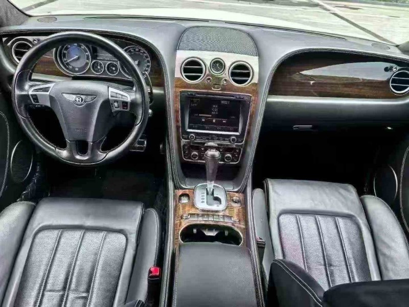 汉中14年宾利欧陆2