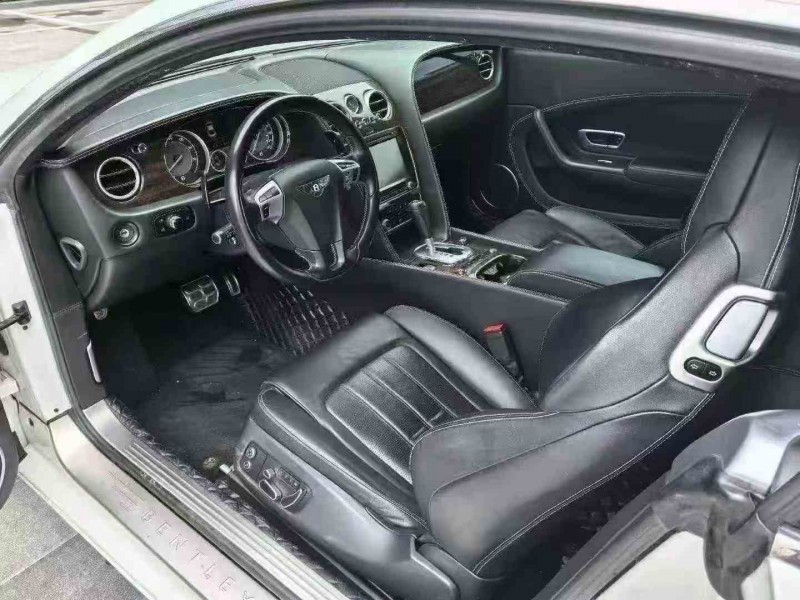 汉中14年宾利欧陆6