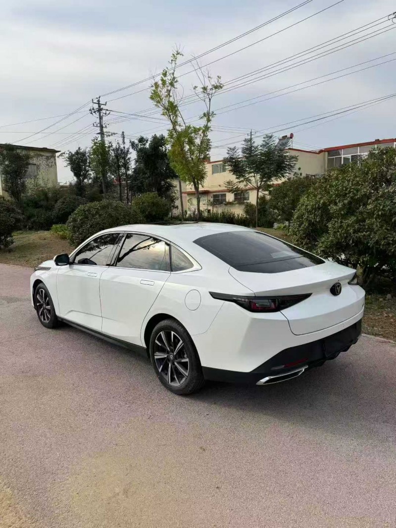 枣庄24年长安汽车逸动7