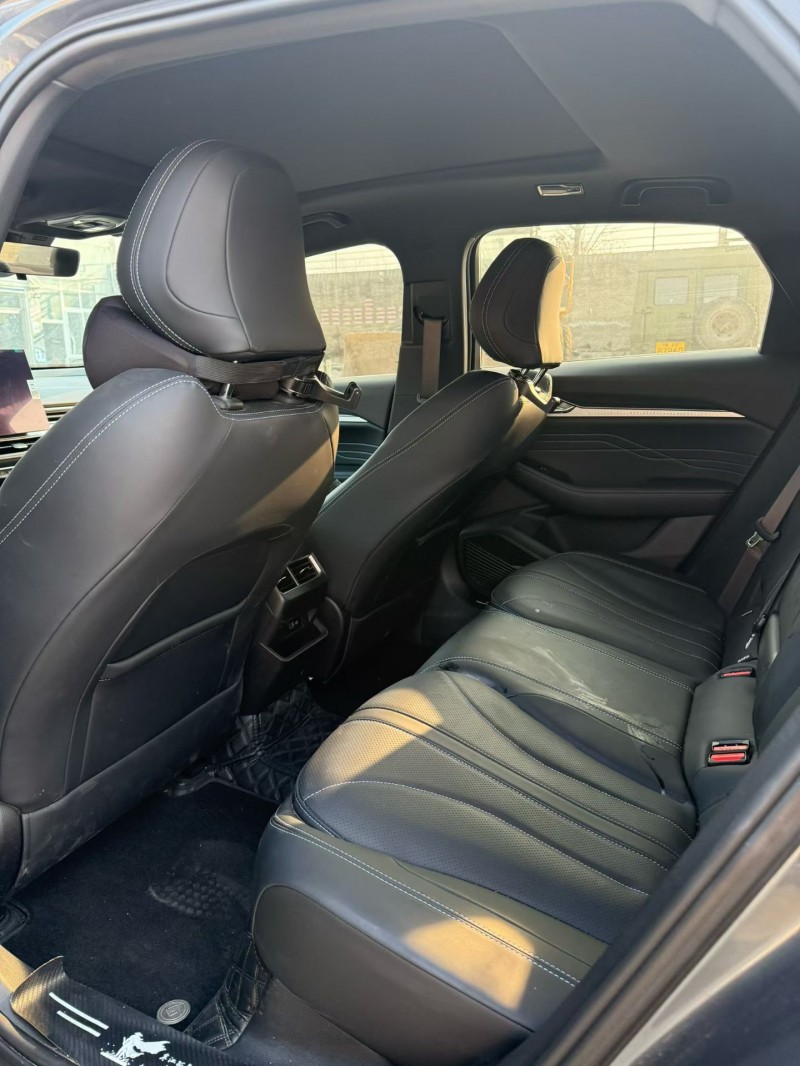 安阳25年吉利星瑞3