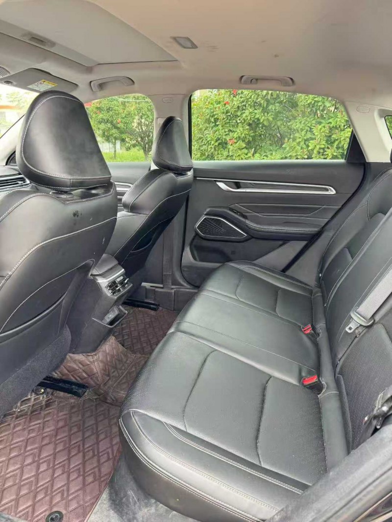 棗莊22年吉利帝豪5