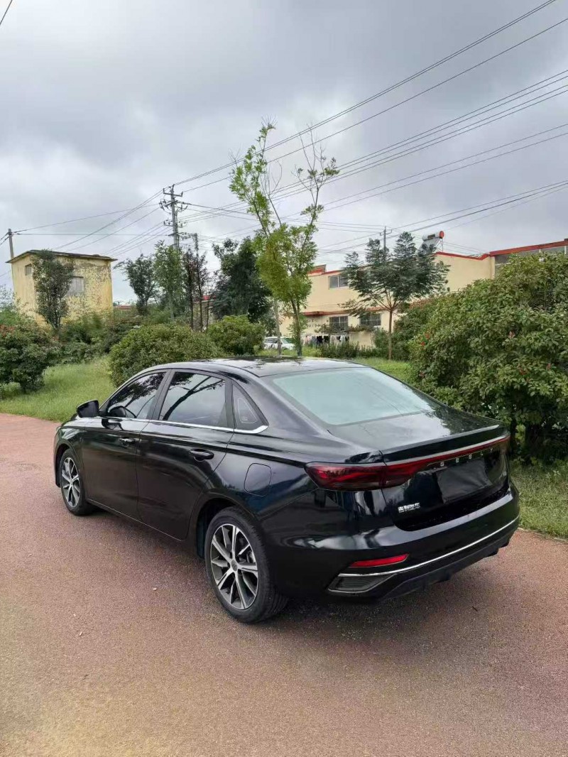 棗莊22年吉利帝豪7