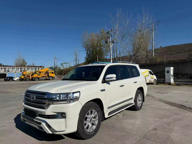 南阳16年丰田兰德酷路泽6