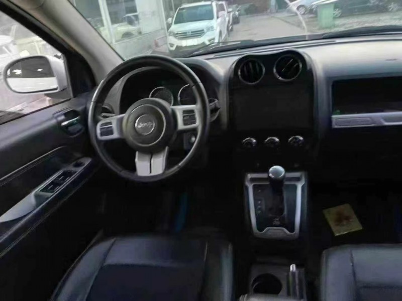 安阳16年Jeep指南者4