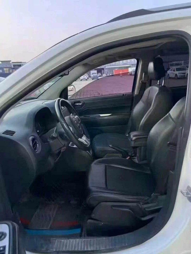 安阳16年Jeep指南者7