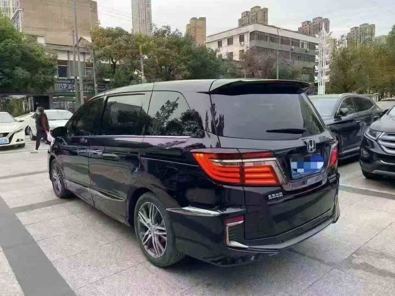 淮安21年本田艾力绅8