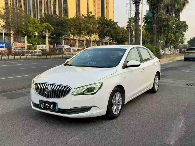 汕头17年别克英朗2