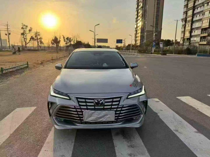 淮安25年丰田亚洲龙1