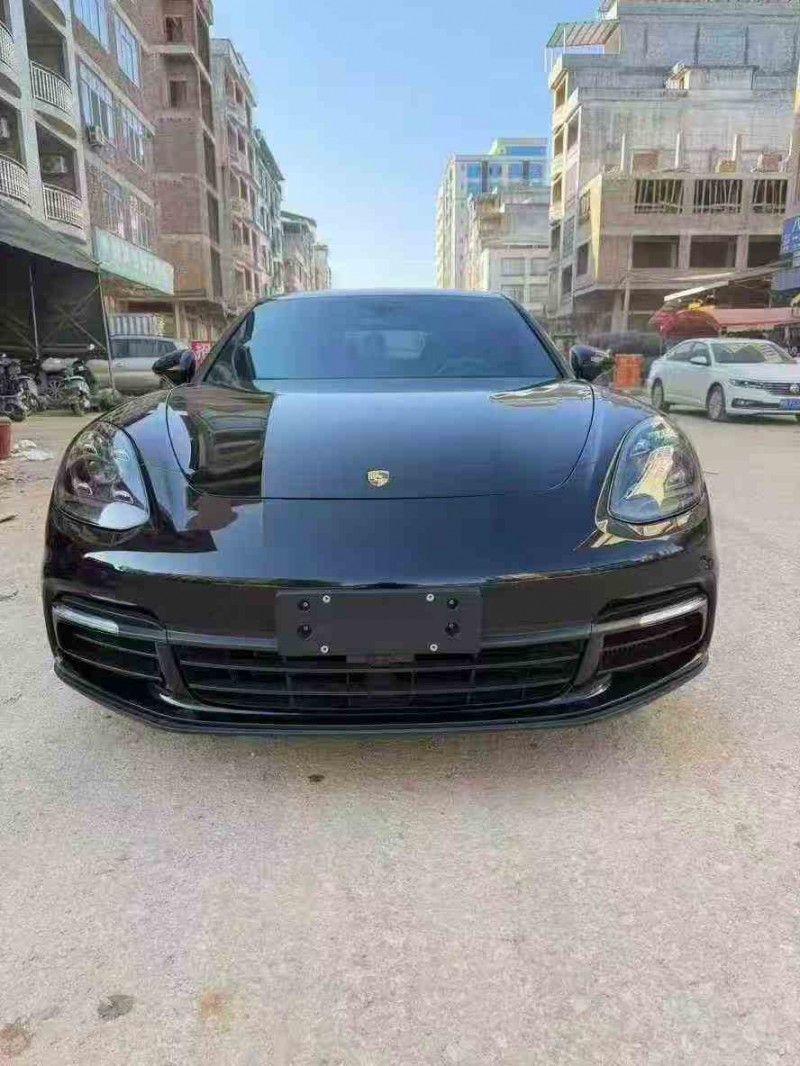 貴港20年保時捷帕拉梅拉1
