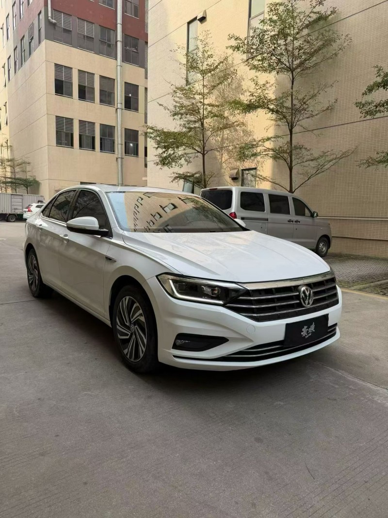 佛山22年大众速腾2