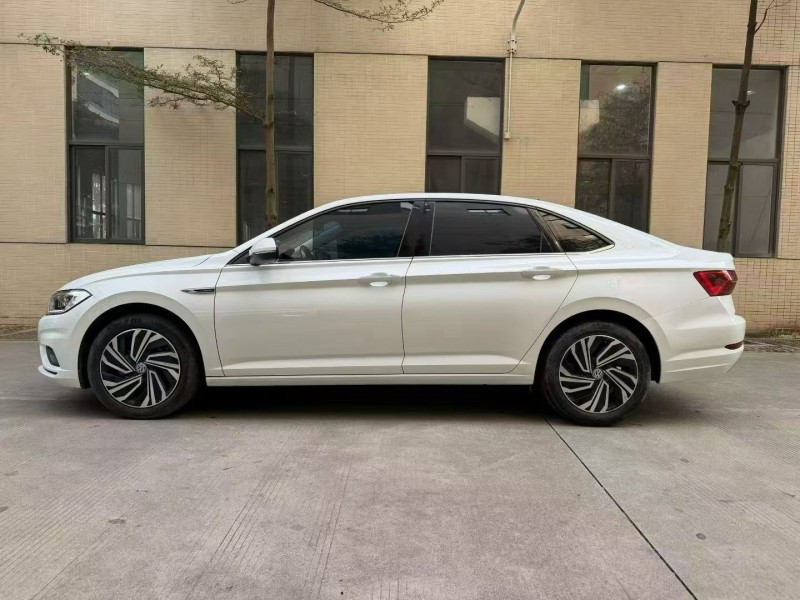 佛山22年大众速腾4