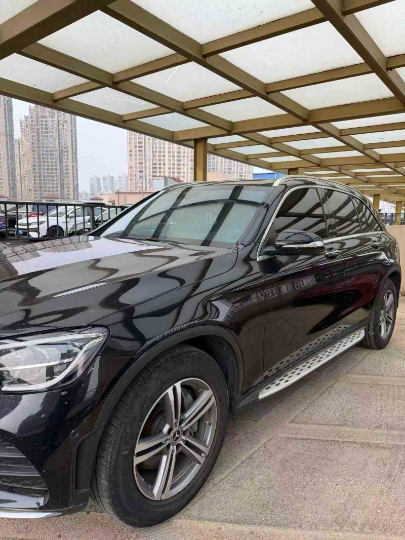 淮安19年奔驰GLC3