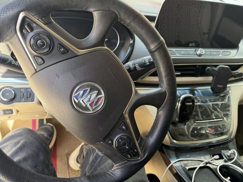 兰州22年别克GL84