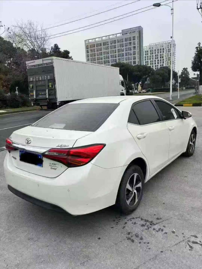 焦作19年丰田雷凌7