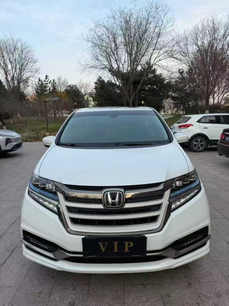 邢台21年本田艾力绅1