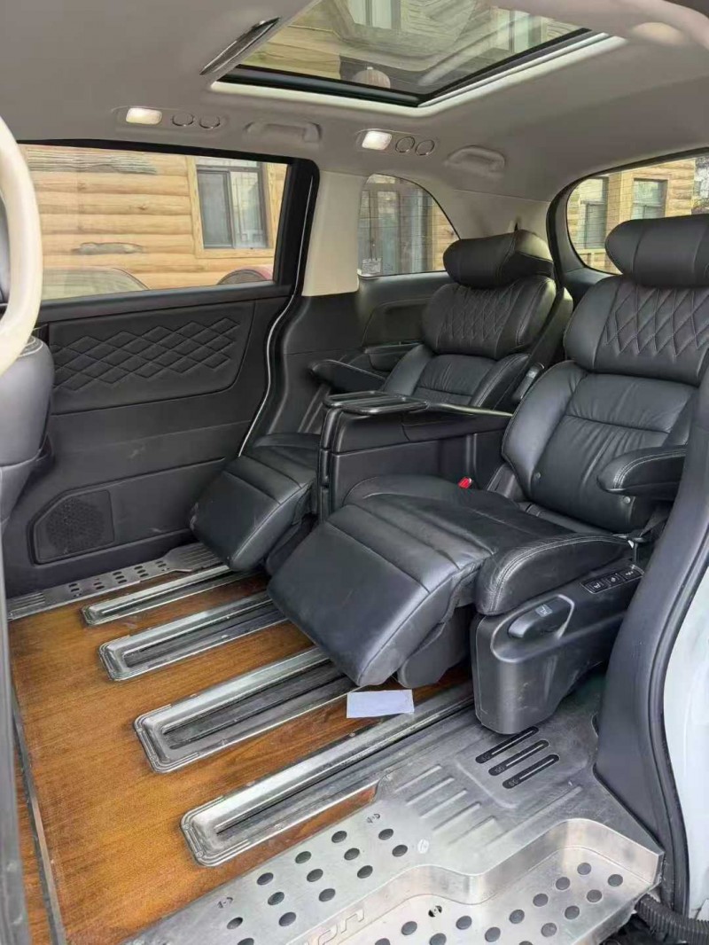 邢台21年本田艾力绅4