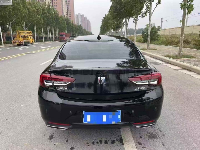 郑州25年别克君威5