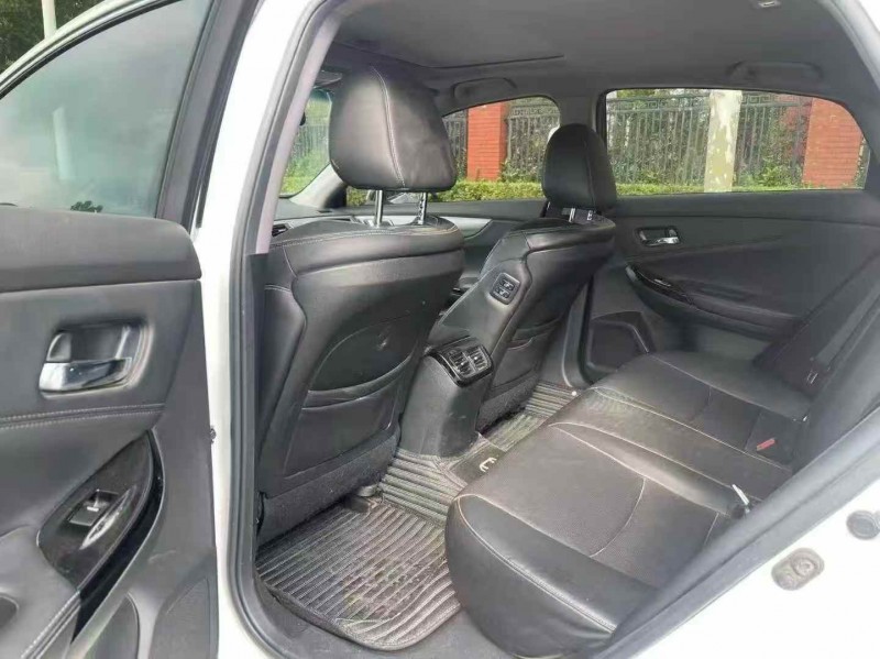 郑州18年本田思铂睿7