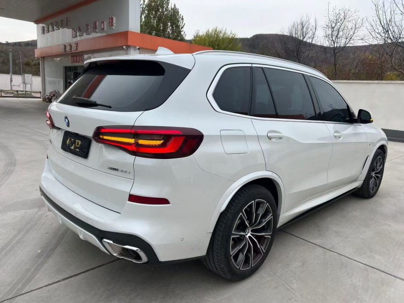 唐山22年宝马X57