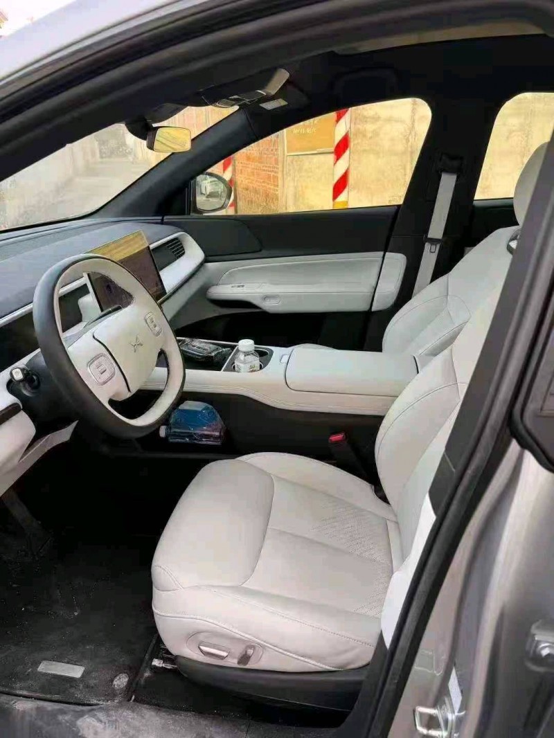 佛山25年小鹏汽车G64